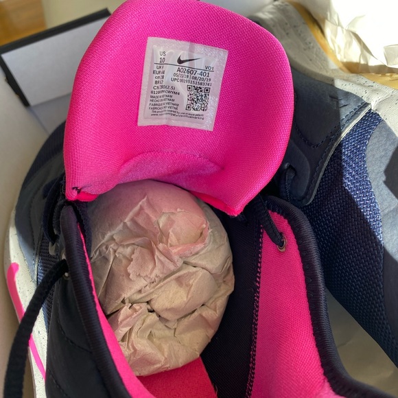 Nike PG 3’ ACG Obsidian/Pink Blast/Wolf (Size 10) AP2067-401
$250 - Picture 4 of 5